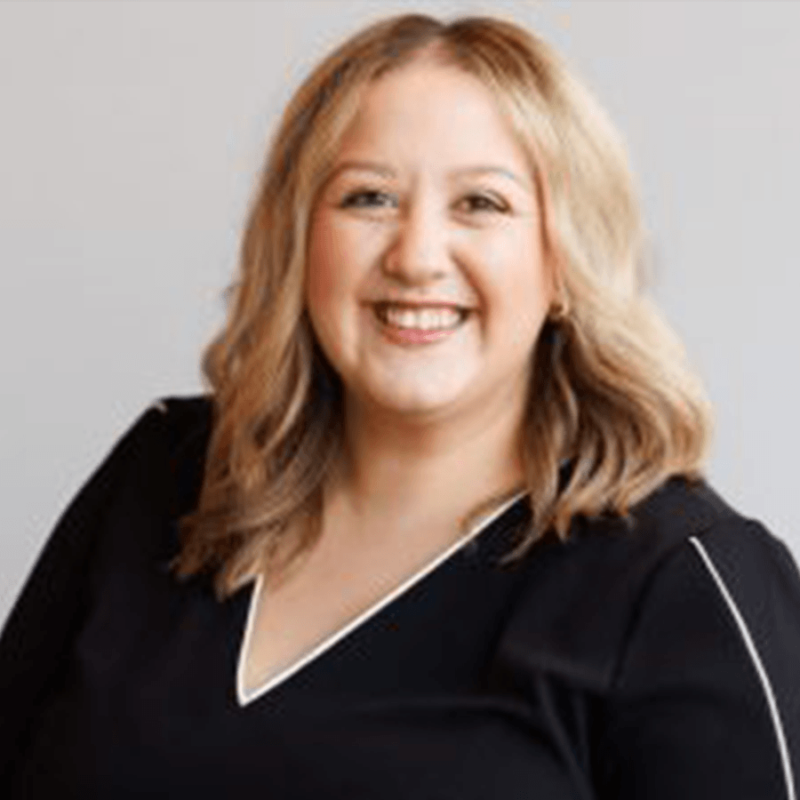 Taylor Skoglund headshot